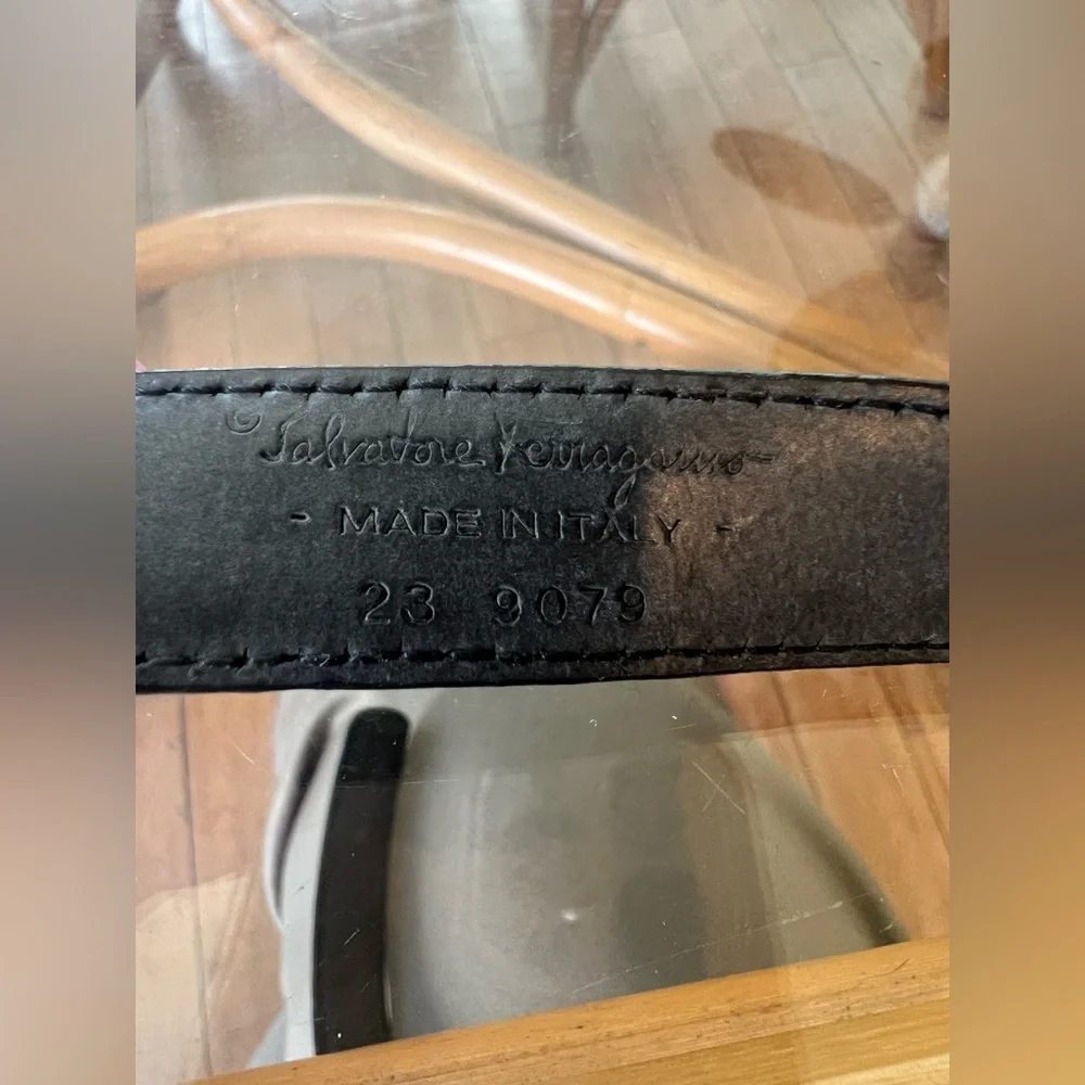 Salvatore Ferragamo Skinny Leather Belt Size S